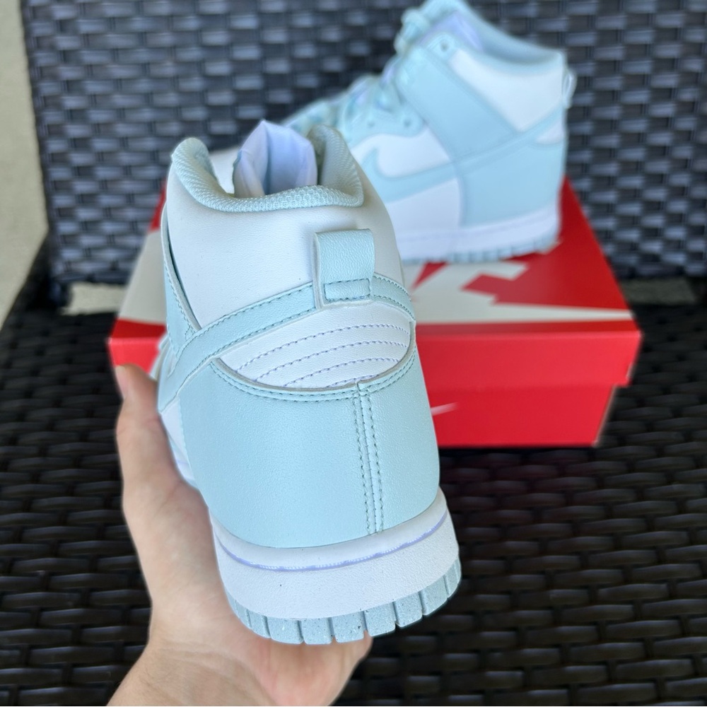 NIKE DUNK NEXT NATURE HIGH GLACIER BLUE - WOMENS 10 / MENS 8.5 - Picture 3 of 5